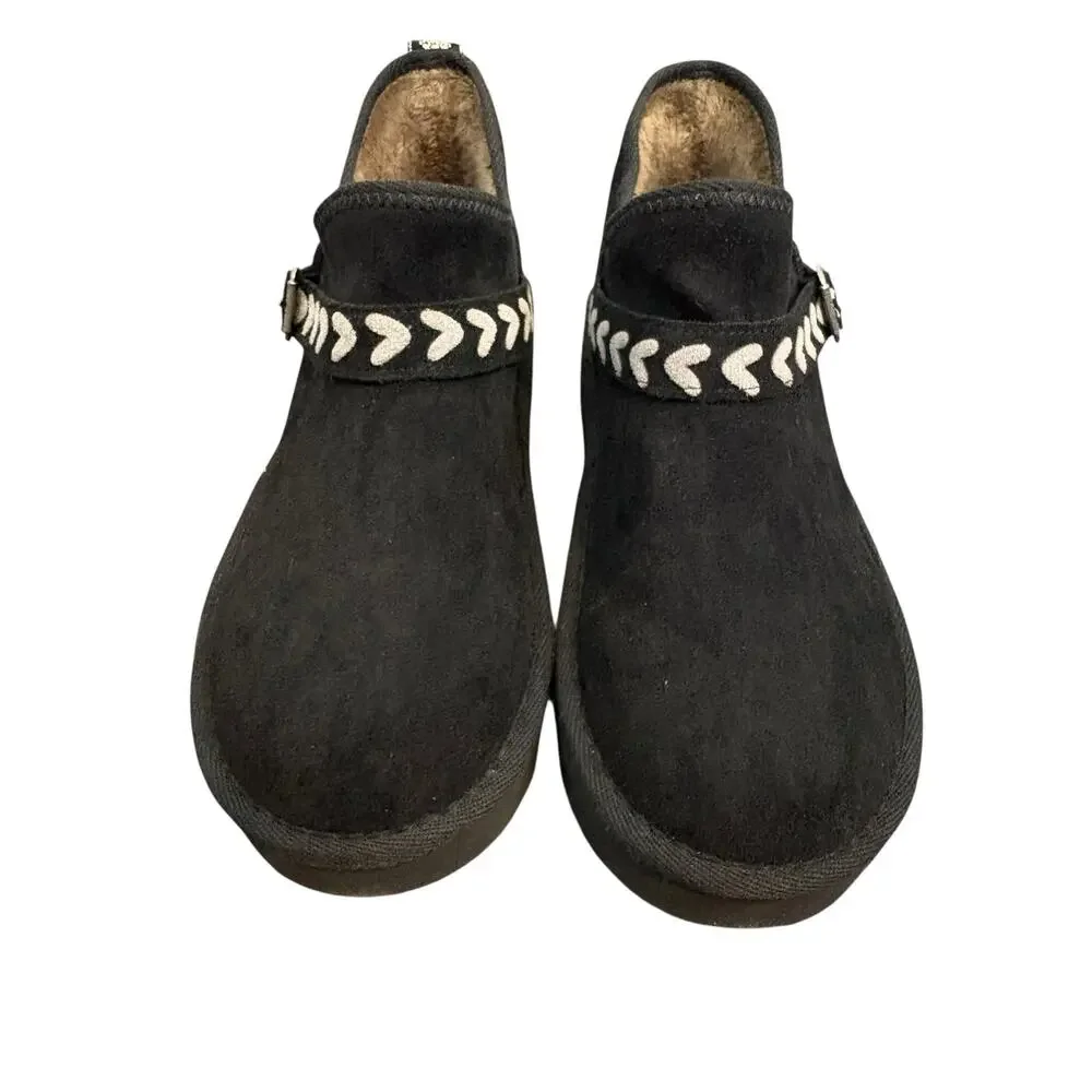 Blowfish Malibu Mokolo Ankle Bootie Faux Suede Cozy Winter Comfort Casual Sz 8M